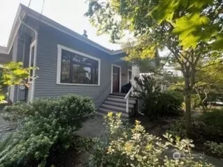 4312 2nd Ave NE, Seattle, WA 98105