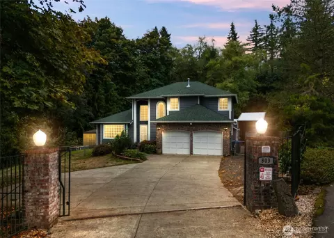 803 Collins Creek Ln E, Port Orchard, WA 98366