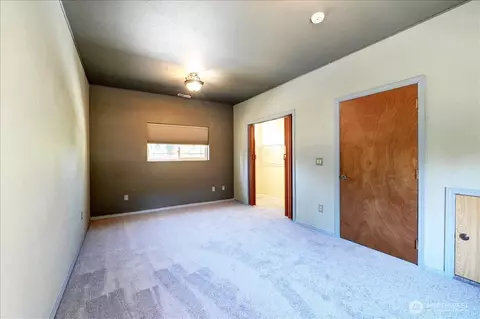 Bedroom - 34404 24th Ave E, Roy, WA 98580 photo 2 of 4