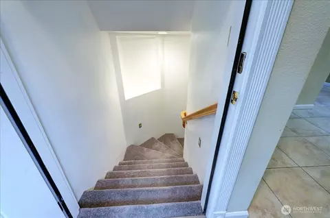 Entry Way - 34404 24th Ave E, Roy, WA 98580 photo 3 of 3