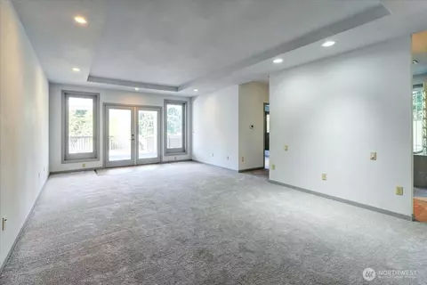 Living - 34404 24th Ave E, Roy, WA 98580 photo 1 of 4