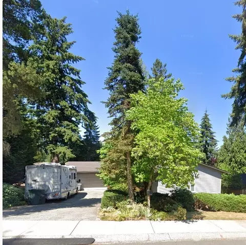 17716 NE 12th St, Bellevue, WA 98008