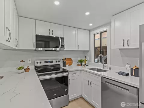 11201 3rd Ave SE #39G, Everett, WA 98208