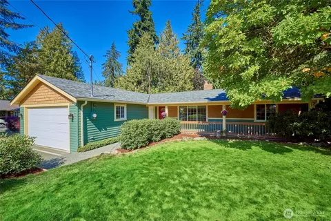1304 N 192nd St, Shoreline, WA 98133