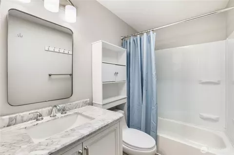 Bath - 205 187th St E, Spanaway, WA 98387 photo 2 of 3