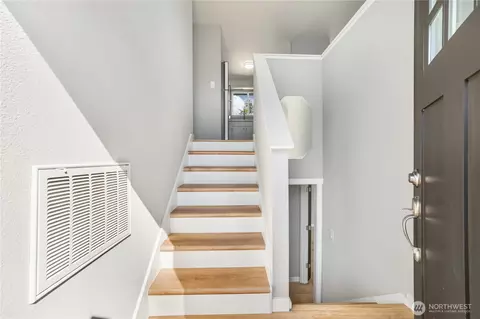 Entry Way - 205 187th St E, Spanaway, WA 98387 photo 1 of 1