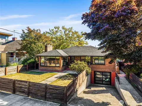 3441 NW 59th St, Seattle, WA 98107