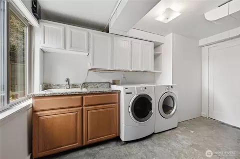 Other - 8533 Burke Ave N, Seattle, WA 98103 photo 6 of 9