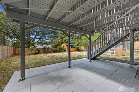 Exterior - 8533 Burke Ave N, Seattle, WA 98103 photo 6 of 10