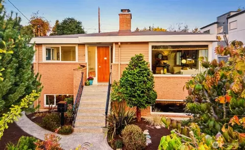 6024 48th Ave SW, Seattle, WA 98136