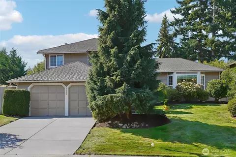 2229 Ilwaco Ave NE, Renton, WA 98059