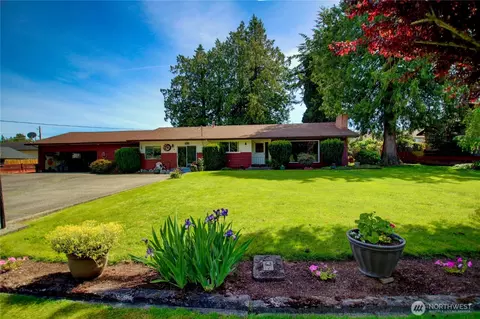 2310 Alison Ave, Mount Vernon, WA 98273