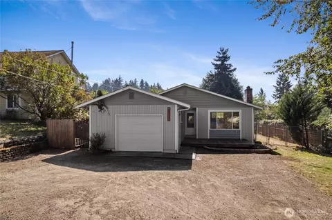 20301 71st St E, Bonney Lake, WA 98391