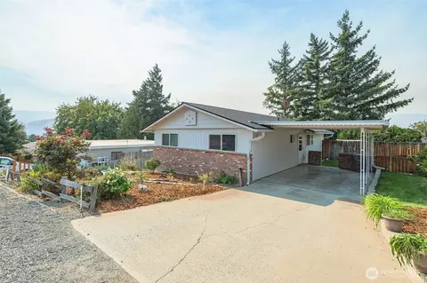 602 N Larch Ave, East Wenatchee, WA 98802