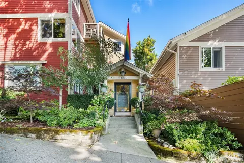 2400 E Howell St #G, Seattle, WA 98122