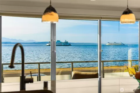 1350 Alki Ave SW #2N, Seattle, WA 98116