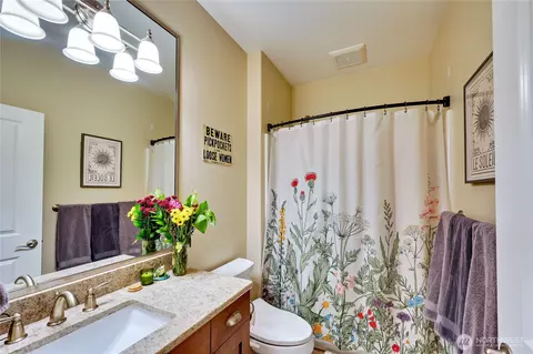 Bath - 290 Choice Loop, Sequim, WA 98382 photo 1 of 3