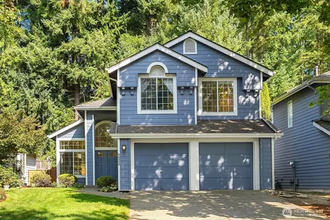 25222 SE 35th St, Issaquah, WA 98029