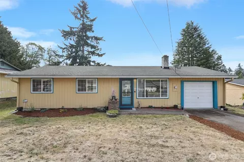 1027 S 317th St, Federal Way, WA 98003