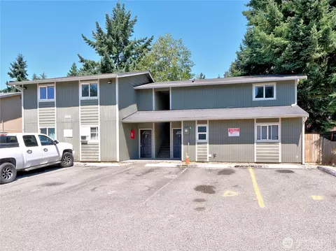 2716 S 256th Pl, Kent, WA 98032