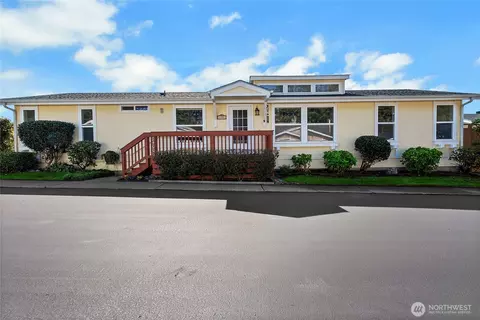 24007 222nd Pl SE #86, Maple Valley, WA 98038