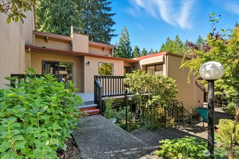 13604 NE 22nd St, Vancouver, WA 98684