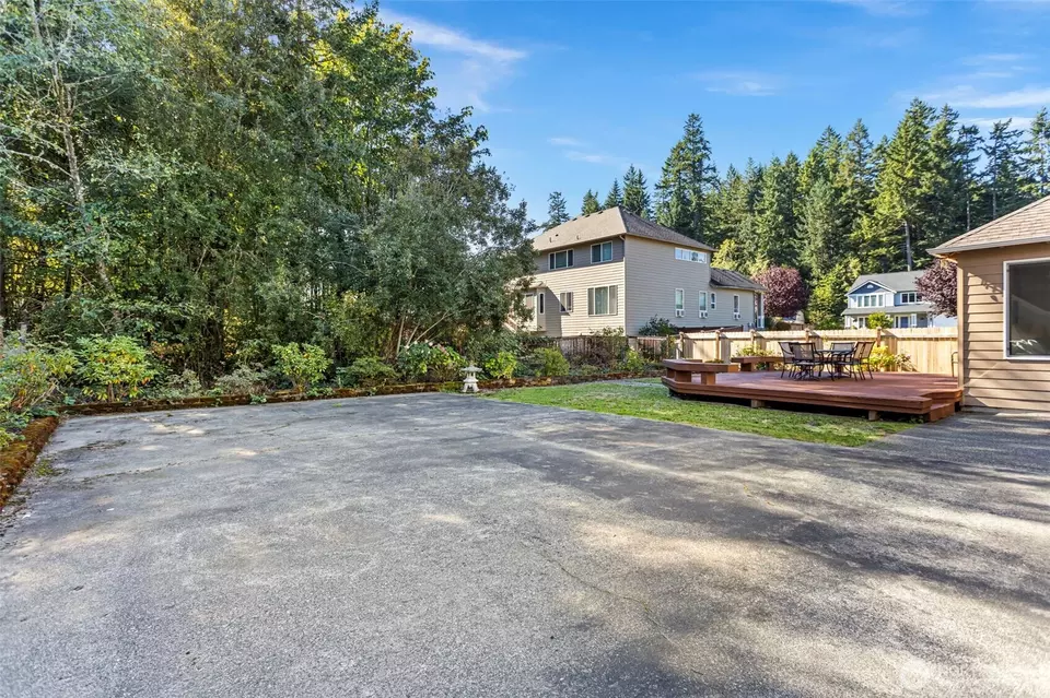 Exterior - 2256 SE Bandera Ct, Port Orchard, WA 98367 photo 3 of 5