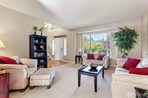 Entry Way - 2256 SE Bandera Ct, Port Orchard, WA 98367 photo 1 of 2