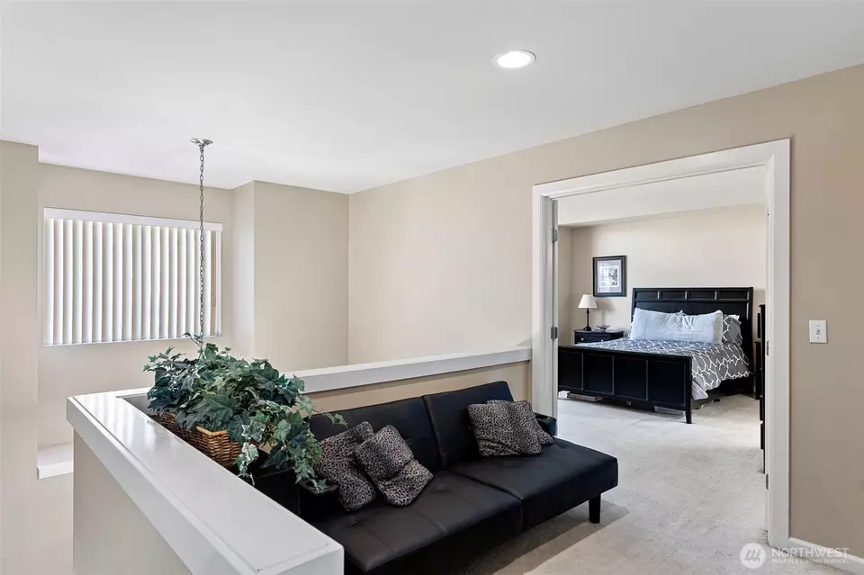 Entry Way - 2256 SE Bandera Ct, Port Orchard, WA 98367 photo 2 of 2