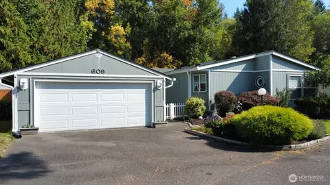 609 181st Street Ct E, Spanaway, WA 98387
