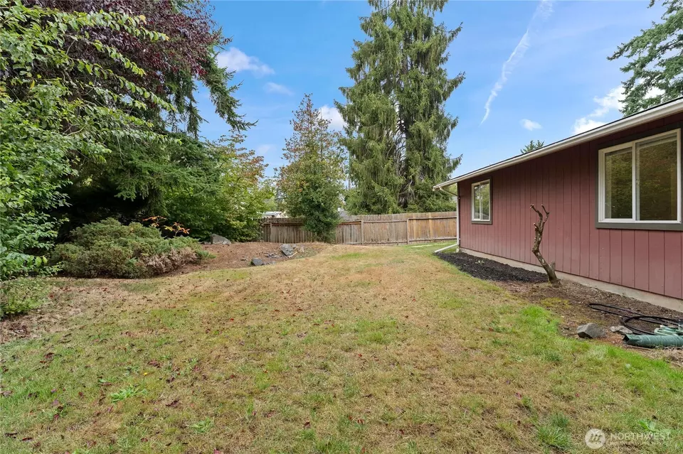 Exterior - 10214 13th Avenue Ct E #F, Tacoma, WA 98445 photo 4 of 4