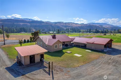 Exterior - 245 Twisp-carlton Rd, Twisp, WA 98856 photo 1 of 15