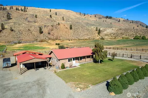 Exterior - 245 Twisp-carlton Rd, Twisp, WA 98856 photo 13 of 15