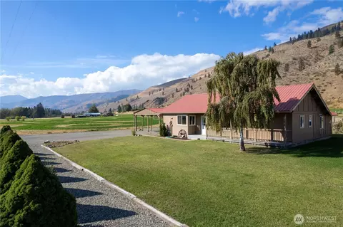 Exterior - 245 Twisp-carlton Rd, Twisp, WA 98856 photo 7 of 15