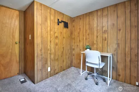 987 Tipsoo Loop N, Rainier, WA 98576 photo 9