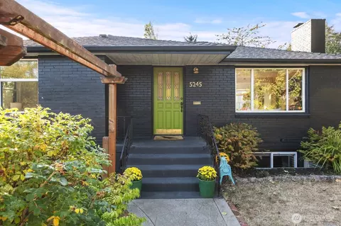5245 45th Ave S, Seattle, WA 98118