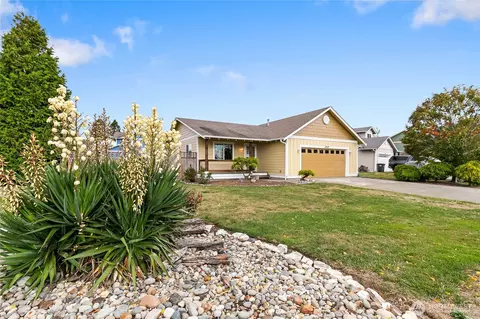 4868 Lighthouse Dr, Blaine, WA 98230