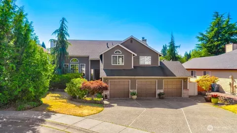 17426 53rd Pl W, Lynnwood, WA 98037