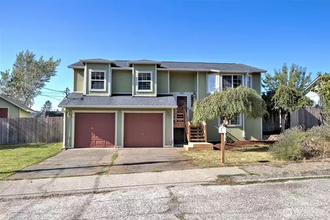 337 Willow St, Bremerton, WA 98310