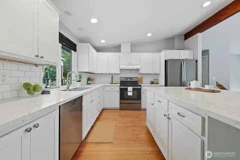 17603 30th Dr SE, Bothell, WA 98012 photo 11