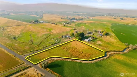 6641 Badger Pocket Rd, Ellensburg, WA 98926