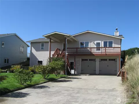 32301 G St, Ocean Park, WA 98640