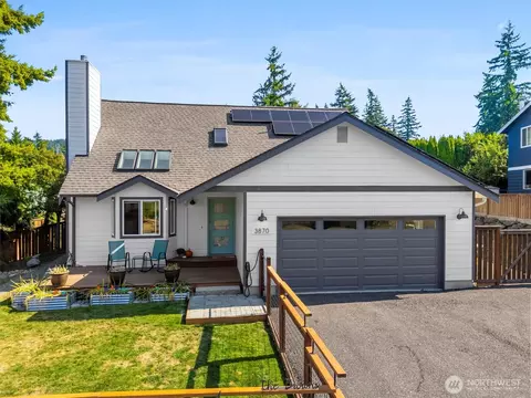 3870 Robby Ct, Bellingham, WA 98226