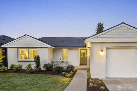 5006 Harold Pl NE, Seattle, WA 98105