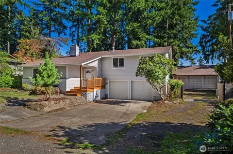 14821 110th Ave E, Puyallup, WA 98374