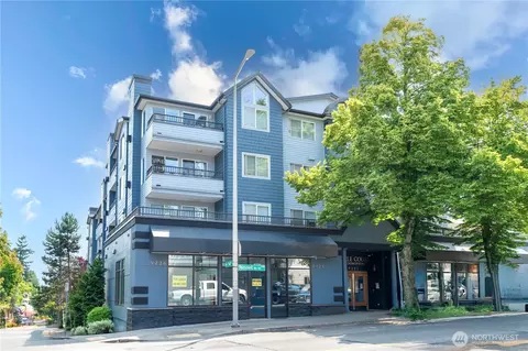 9222 Roosevelt Way NE #302, Seattle, WA 98115