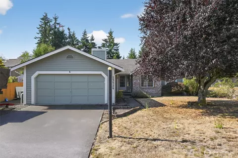 13526 Huntley Pl NW, Silverdale, WA 98383