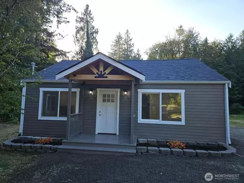 10211 NE Ogle Rd, Poulsbo, WA 98370
