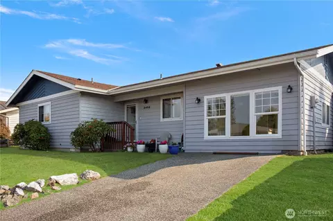 2406 E Kincaid St, Mount Vernon, WA 98274