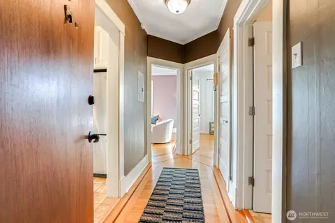 2021 4th Ave N #6, Seattle, WA 98109